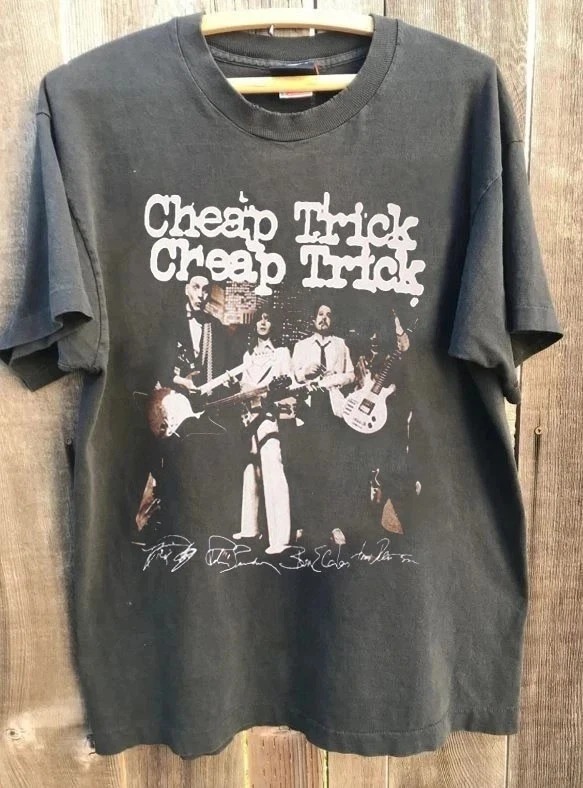 Custom Top Classic Legend Rock - đánh giá và giá Poster Men Fashion